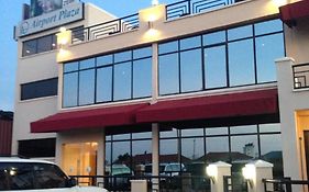 Airport Plaza Hotel